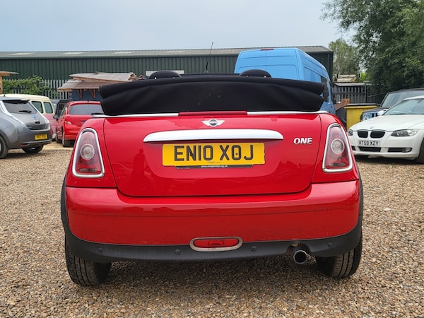 Used MINI Convertible 2010 for sale - 75593145: Photo 6