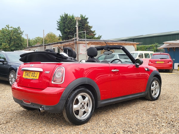 Used MINI Convertible 2010 for sale - 75593145: Photo 7