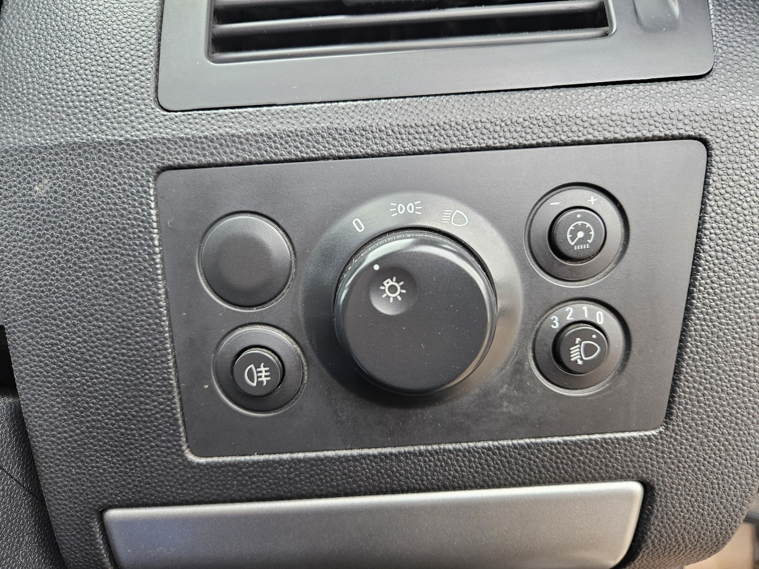 Used Vauxhall Zafira 2014 for sale - 77790728: Photo 27