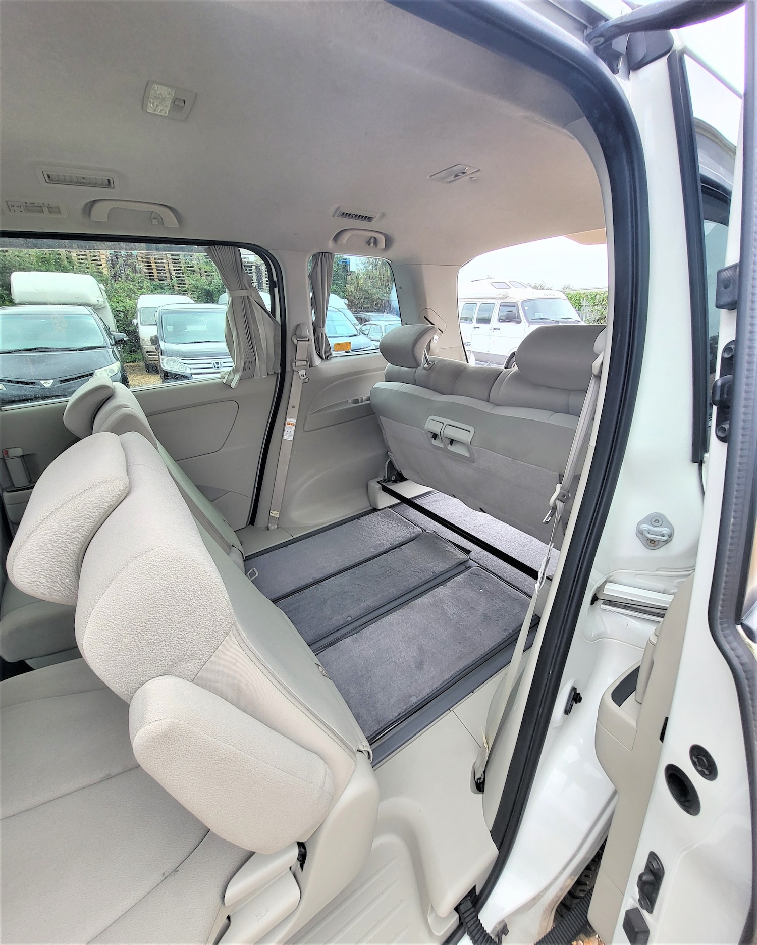 Used Mazda Biante 2018 for sale - 61136558: Photo 14