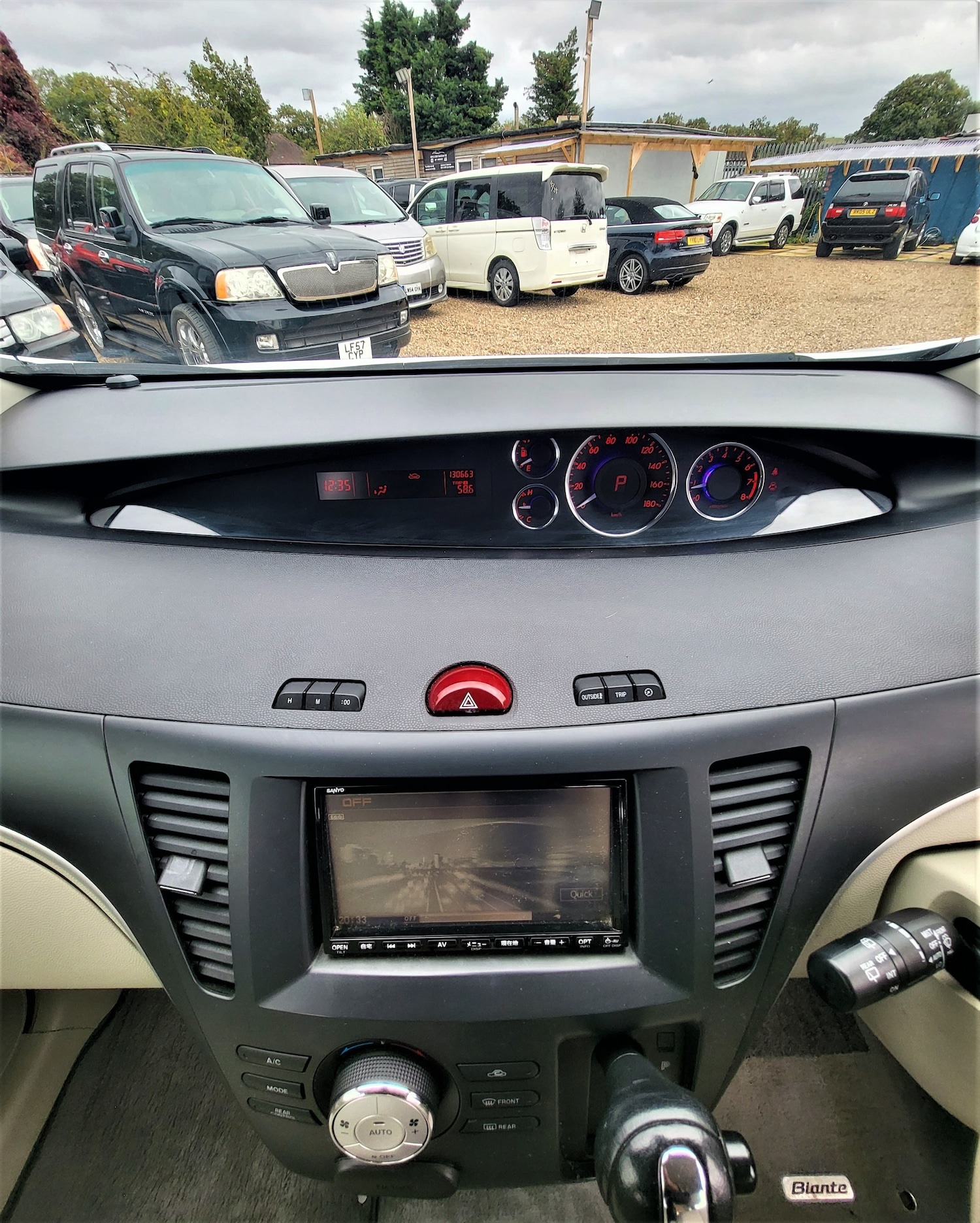 Used Mazda Biante 2018 for sale - 61136558: Photo 19