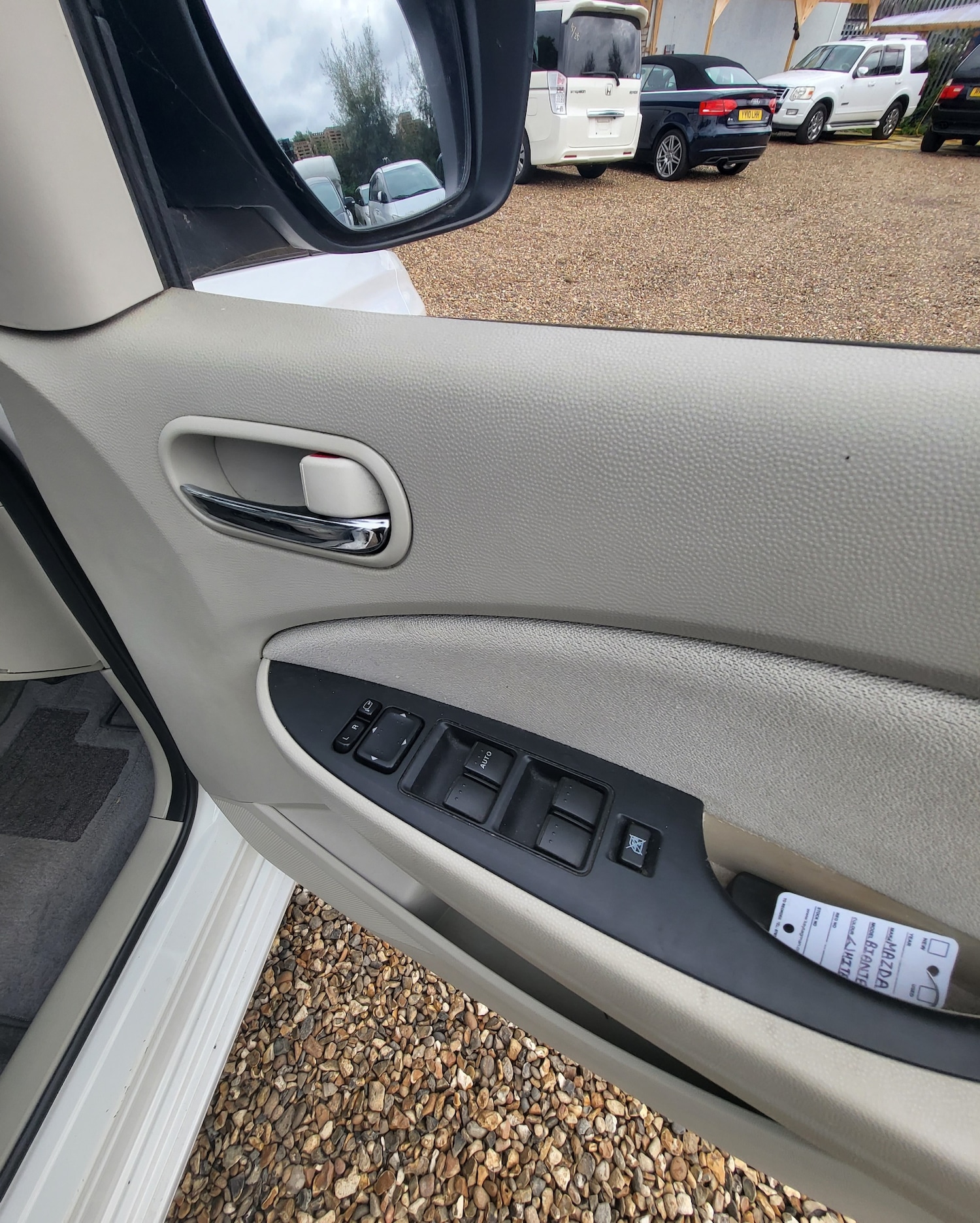 Used Mazda Biante 2018 for sale - 61136558: Photo 21