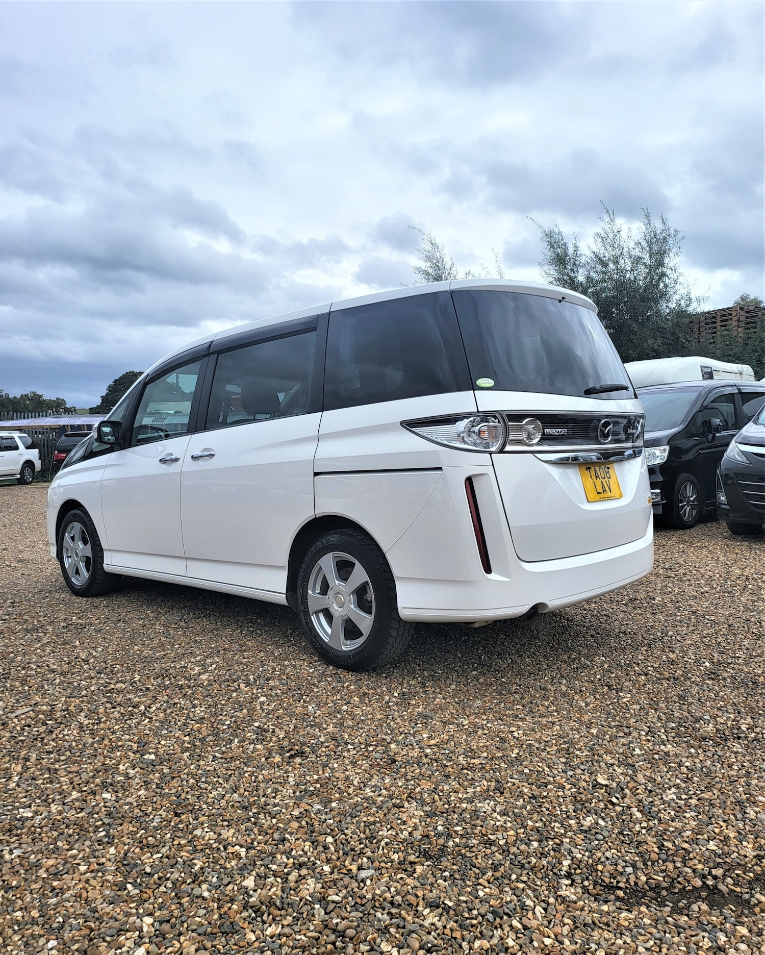 Used Mazda Biante 2018 for sale - 61136558: Photo 5