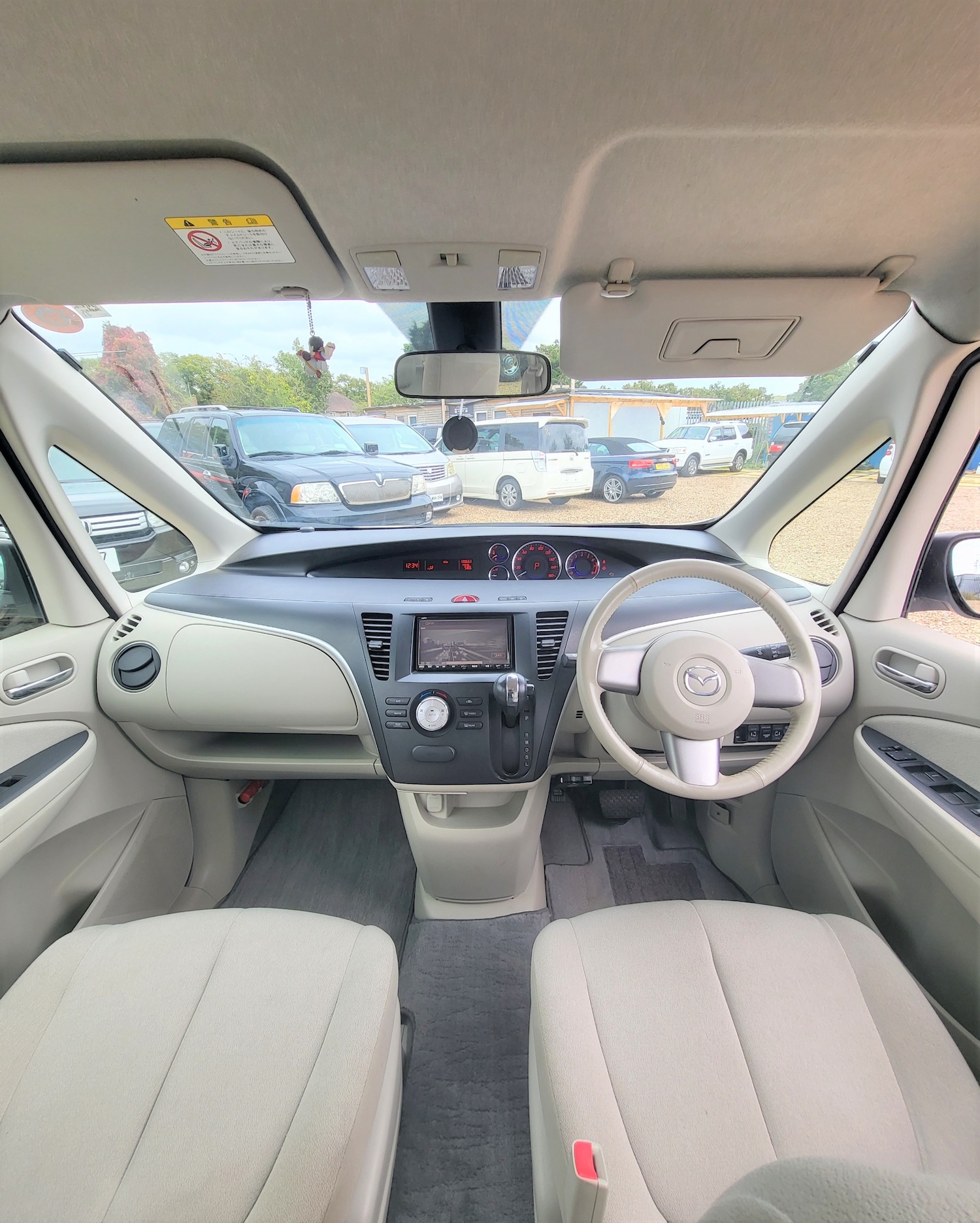 Used Mazda Biante 2018 for sale - 61136558: Photo 8