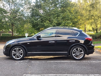 Used Infiniti EX 2011 for sale - 76040820: Photo