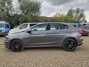 Used Fiat Tipo 2017 for sale - 79596780: Photo