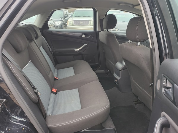 Used Ford Mondeo 2012 for sale - 73977008: Photo 13