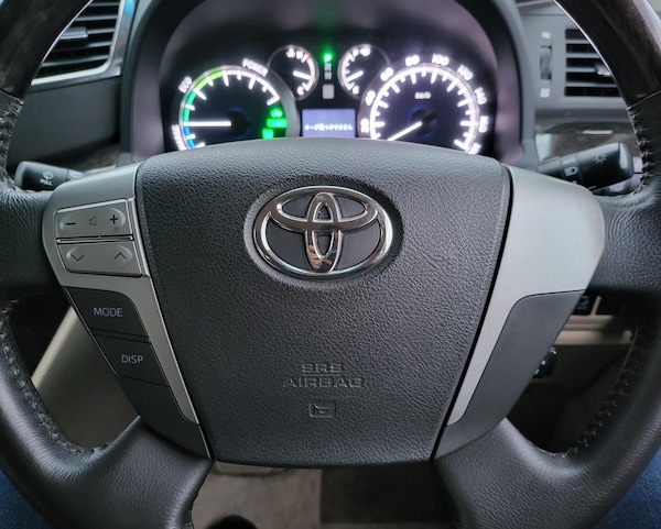 Used Toyota Vellfire 2013 for sale - 69644092: Photo 16