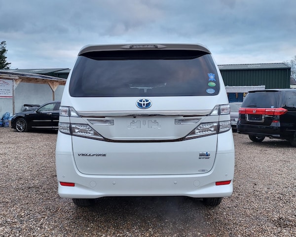 Used Toyota Vellfire 2013 for sale - 69644092: Photo 6