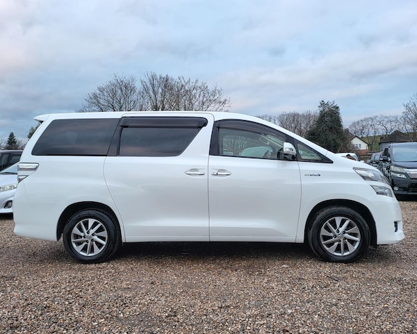 Used Toyota Vellfire 2013 for sale - 69644092: Photo 8