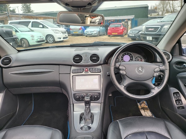 Used Mercedes-Benz CLK 2003 for sale - 73780064: Photo 9