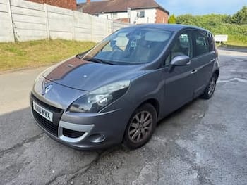 Used Renault Scenic 2010 for sale - 79815297: Photo
