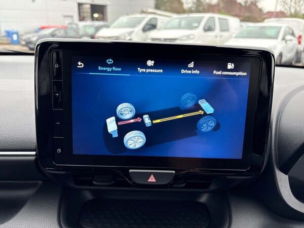 Used Mazda Mazda2 HYBRID 2024 for sale - 74926126: Photo 14