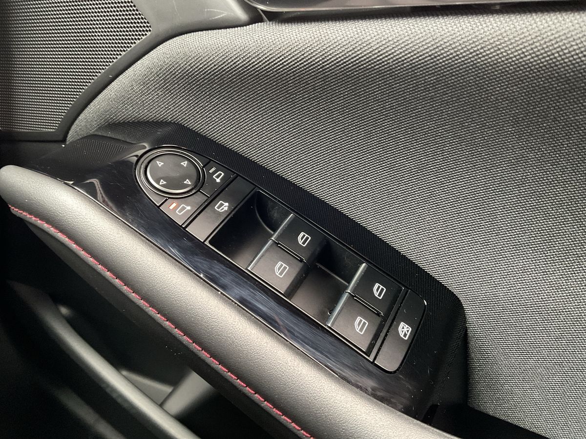 Used Mazda Mazda3 2025 for sale - 76299965: Photo 18