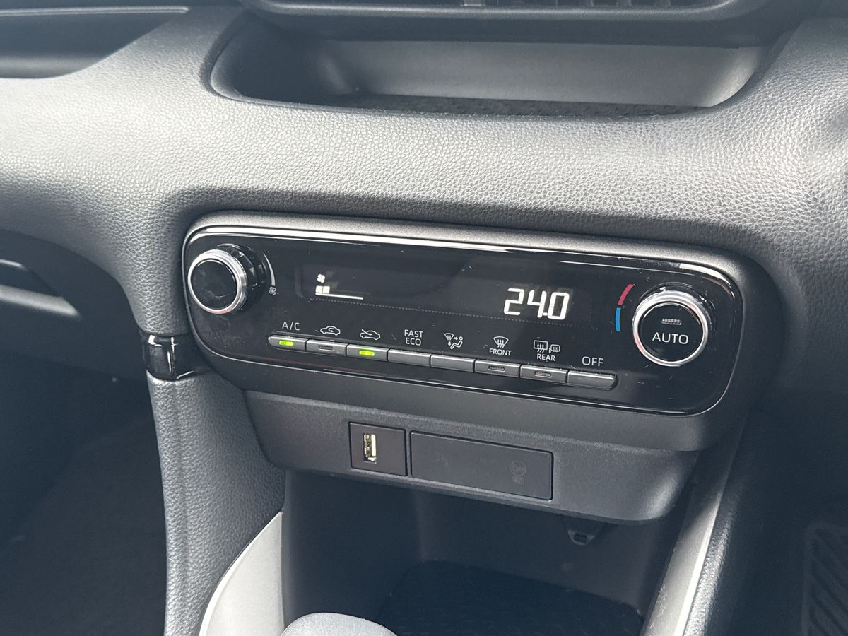 Used Mazda Mazda2 HYBRID 2023 for sale - 76594750: Photo 13