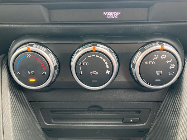 Used Mazda Mazda2 2020 for sale - 75342522: Photo 14