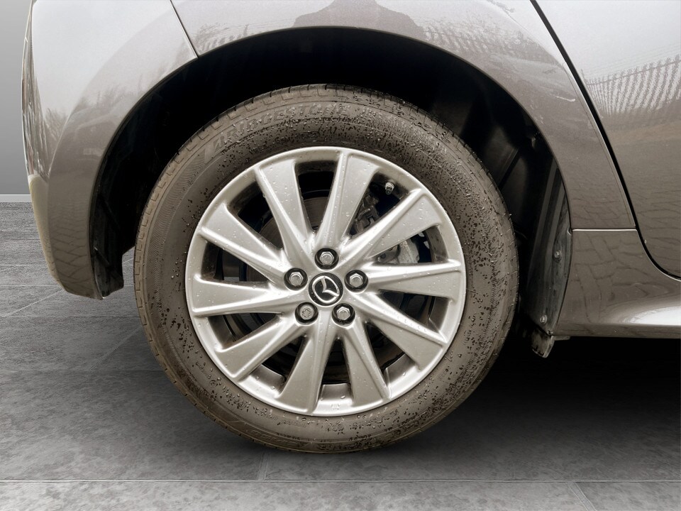 Used Mazda Mazda2 HYBRID 2023 for sale - 77604289: Photo 9