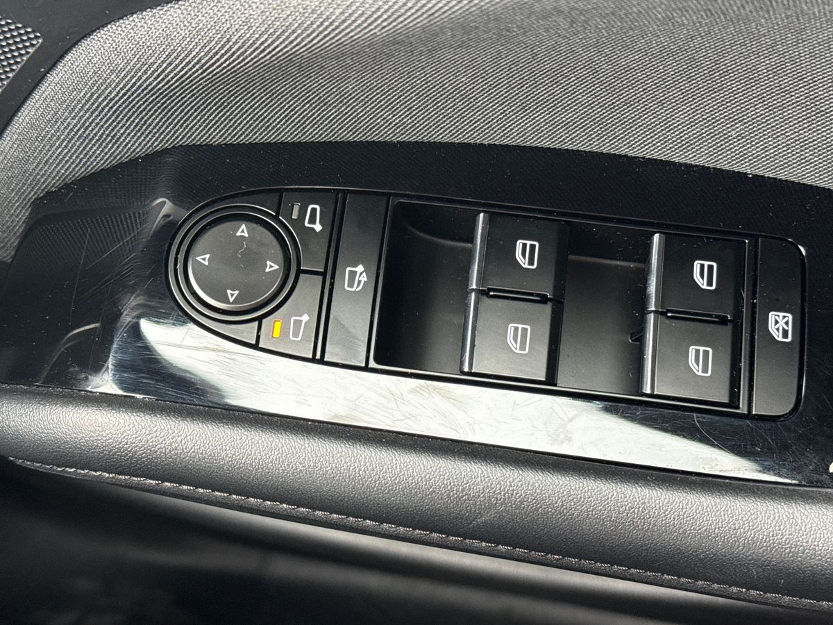 Used Mazda Mazda3 2023 for sale - 76330679: Photo 18