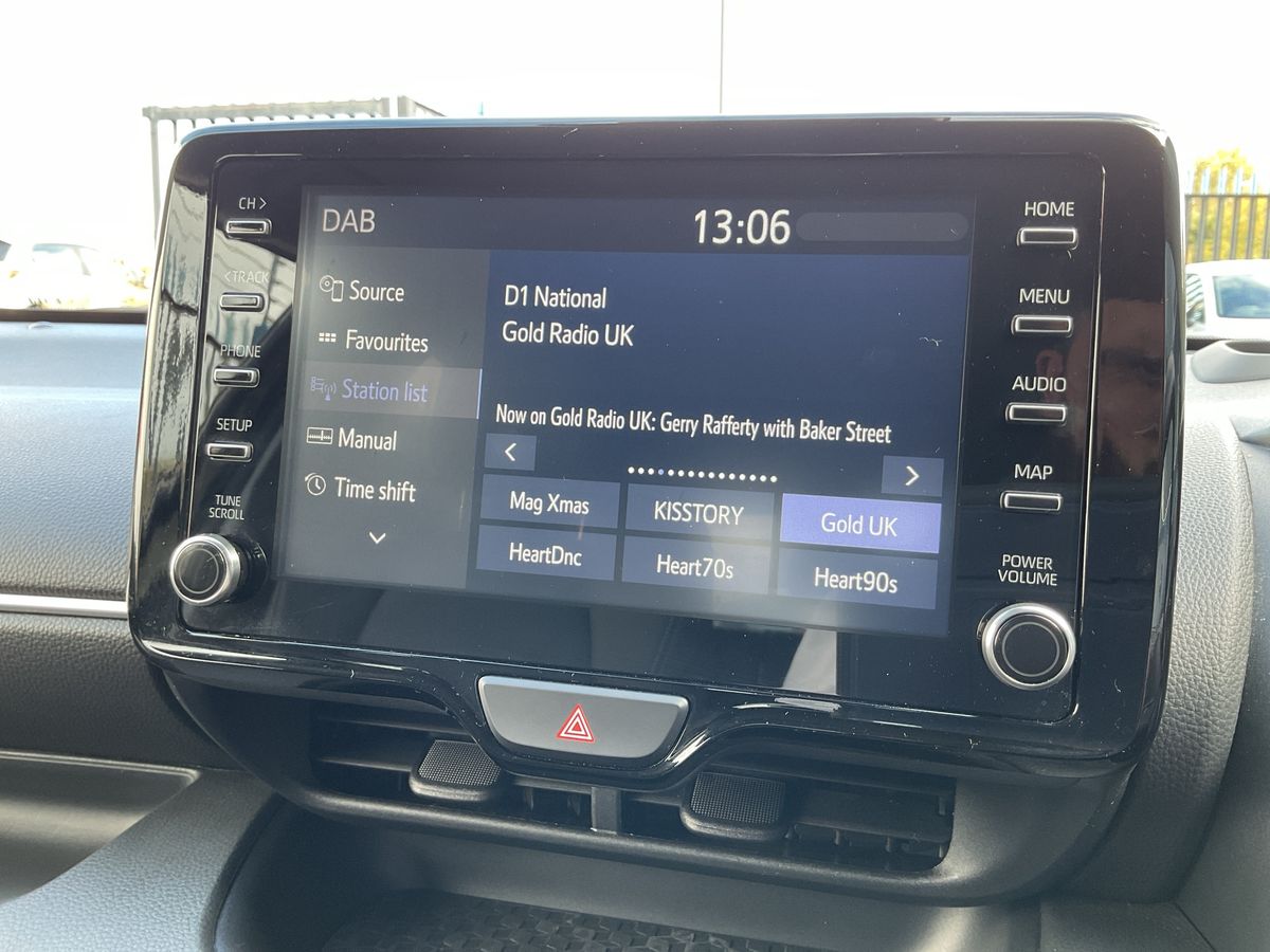 Used Mazda Mazda2 HYBRID 2022 for sale - 76090147: Photo 10