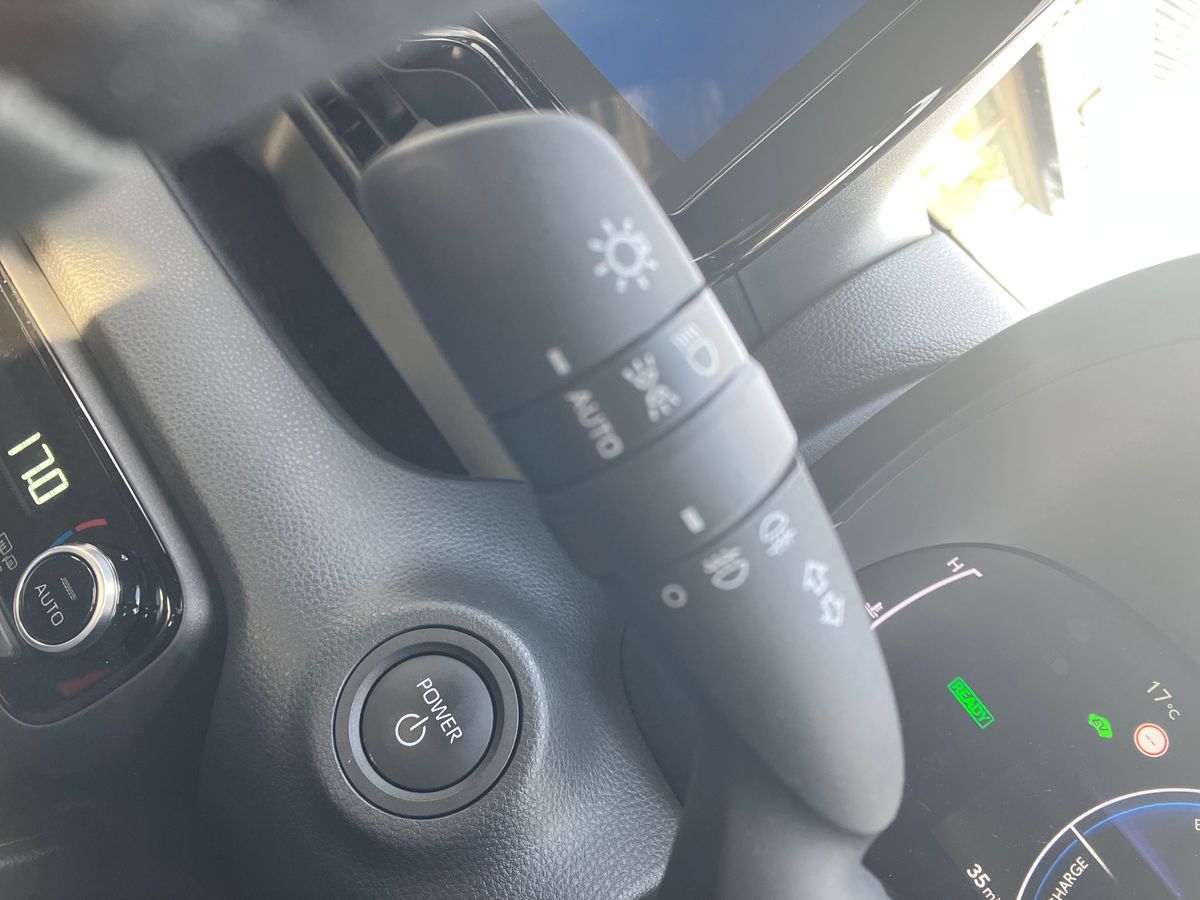 Used Mazda Mazda2 HYBRID 2025 for sale - 76299876: Photo 33