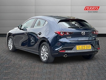 Used Mazda Mazda3 2023 for sale - 76142245: Photo