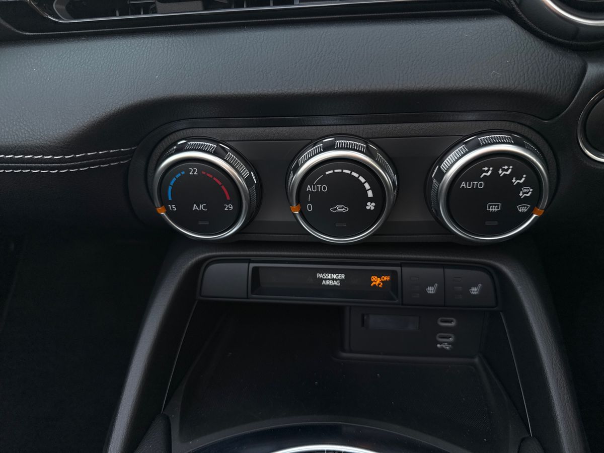 Used Mazda MX-5 2024 for sale - 76045457: Photo 12