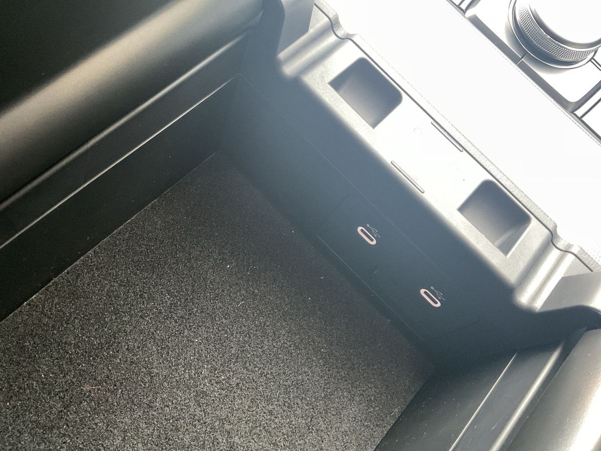 Used Mazda CX-60 2023 for sale - 76412861: Photo 44