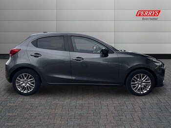Used Mazda Mazda2 2023 for sale - 76436716: Photo
