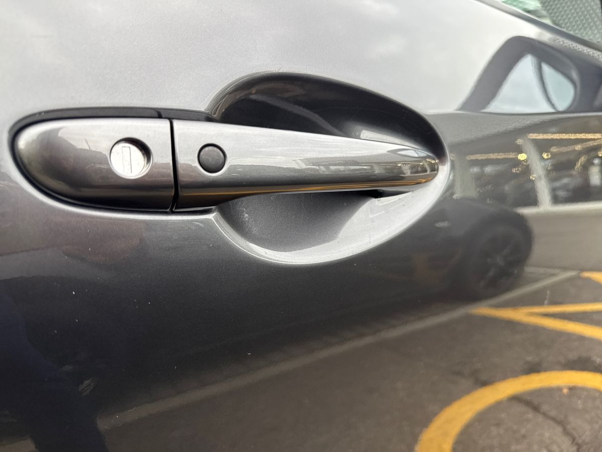 Used Mazda Mazda2 2023 for sale - 76436716: Photo 40