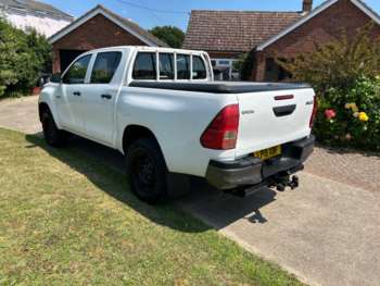 Used Toyota Hilux 2019 for sale - 74976490: Photo