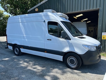 Mercedes-Benz - Sprinter