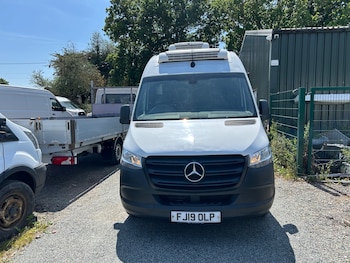 Used Mercedes-Benz Sprinter 2019 for sale - 76172736: Photo 2