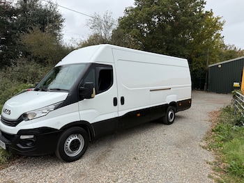 Used Iveco Daily 2019 for sale - 76281299: Photo 2