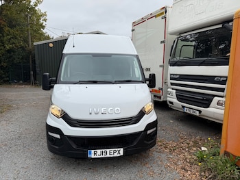 Used Iveco Daily 2019 for sale - 76281299: Photo 3