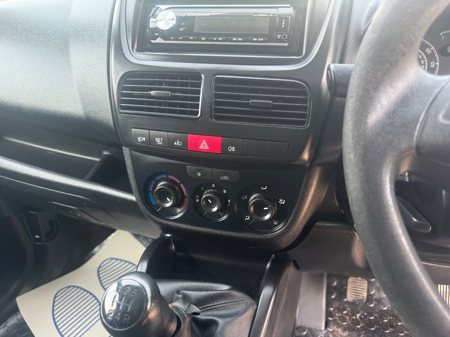 Used Vauxhall Combo 2016 for sale - 77968520: Photo 14