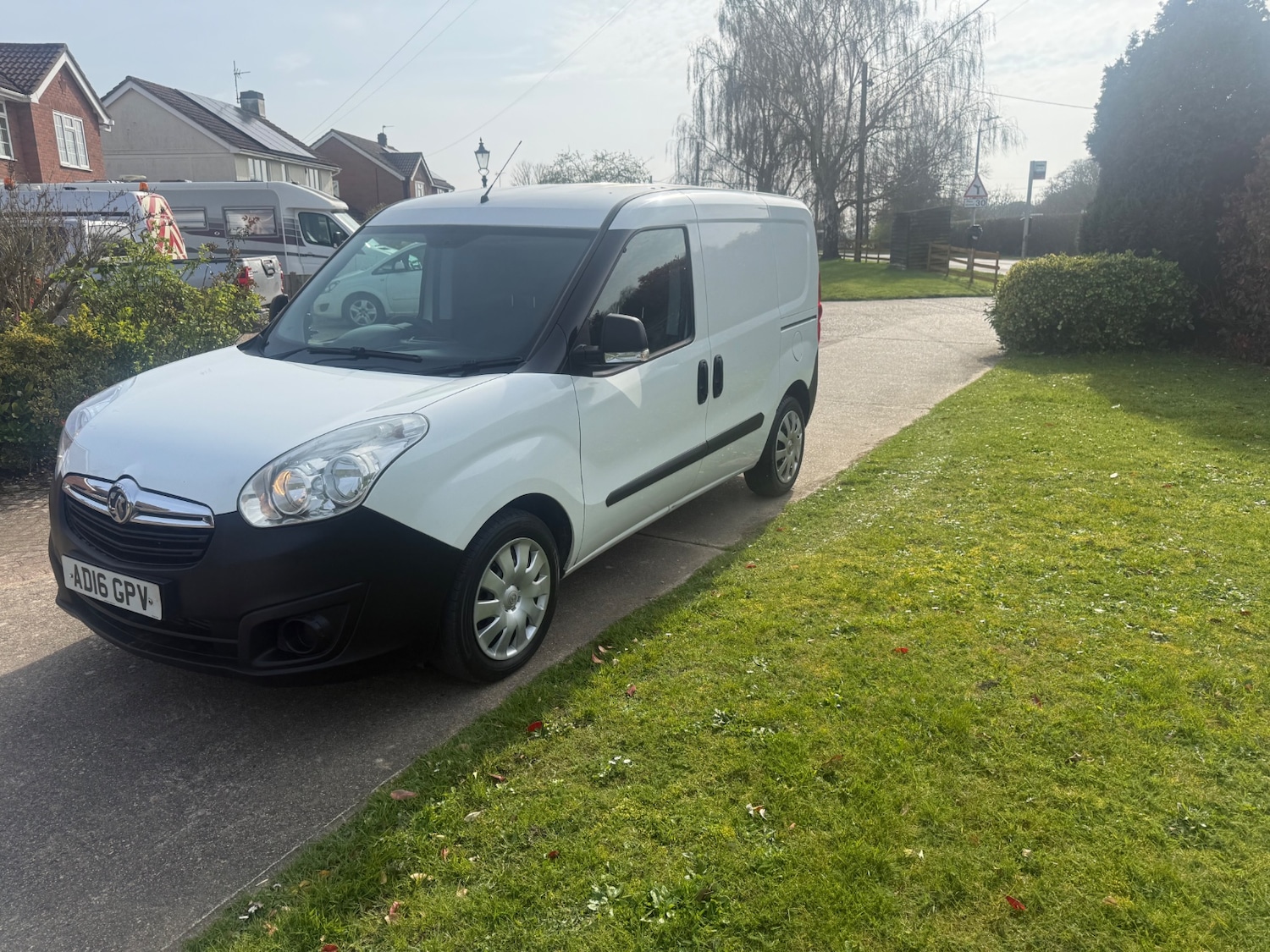 Used Vauxhall Combo 2016 for sale - 77968520: Photo 2