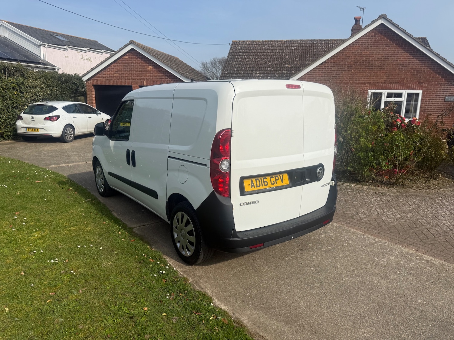 Used Vauxhall Combo 2016 for sale - 77968520: Photo 5