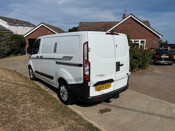 Used Ford Transit Custom 2017 for sale - 79482440: Photo