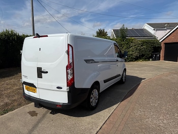 Used Ford Transit Custom 2017 for sale - 79482440: Photo