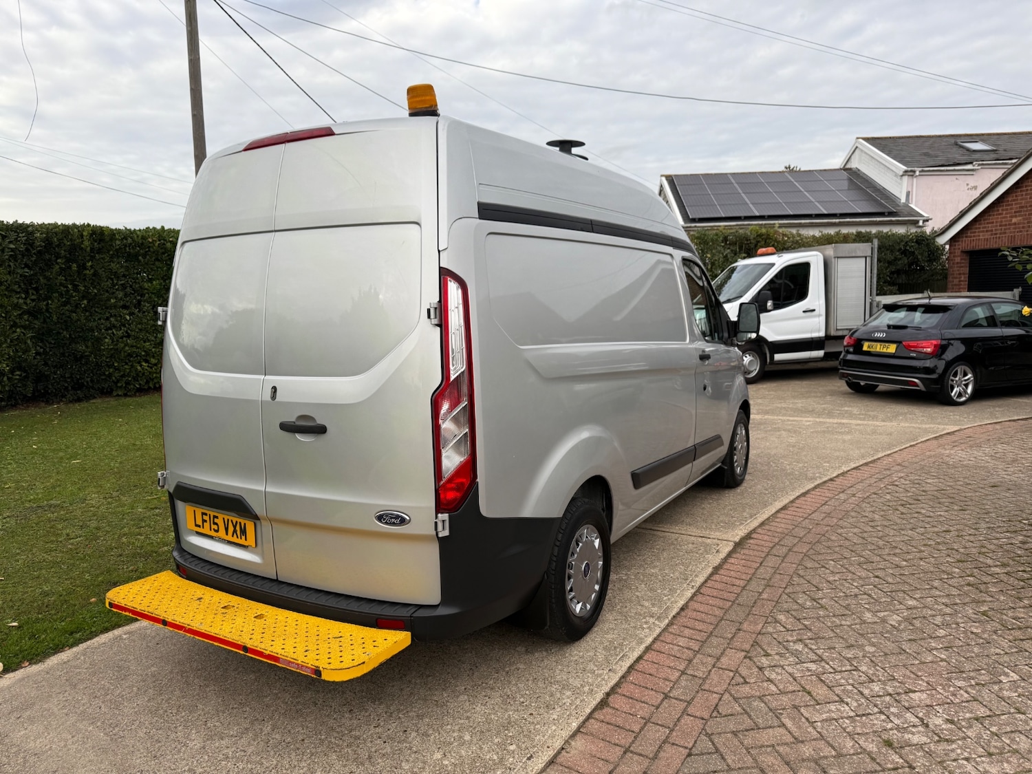 Used Ford Transit Custom 2015 for sale - 76396704: Photo 3