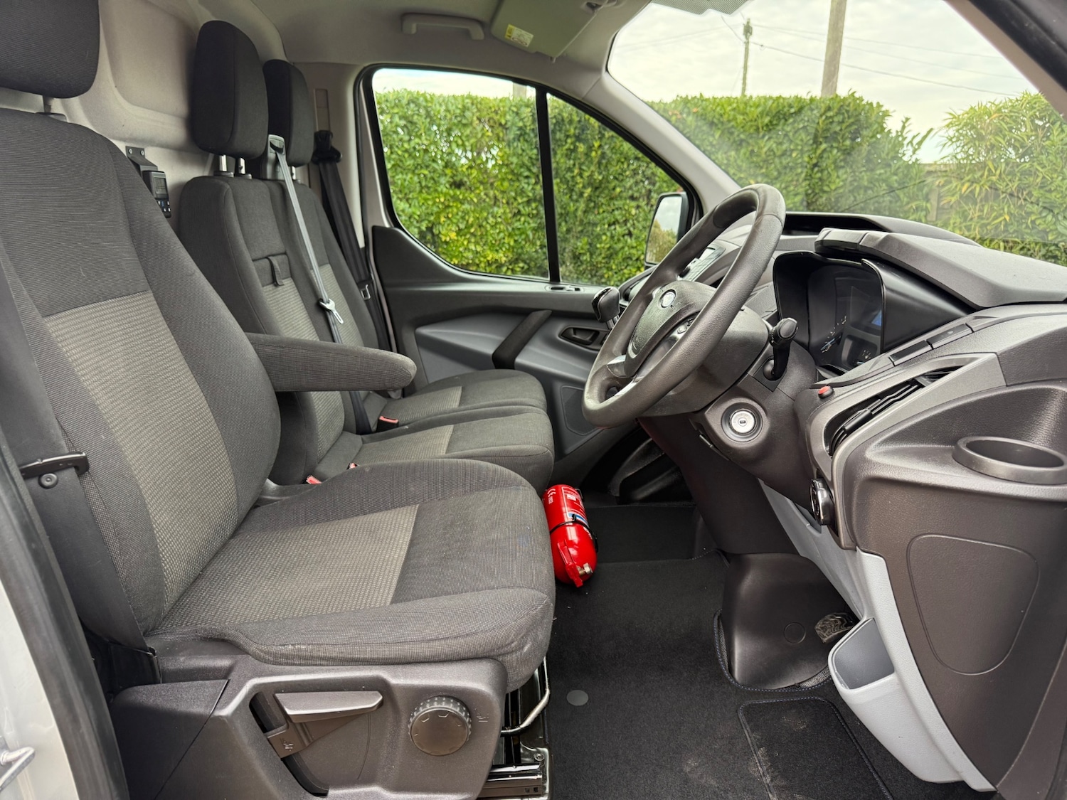 Used Ford Transit Custom 2015 for sale - 76396704: Photo 9