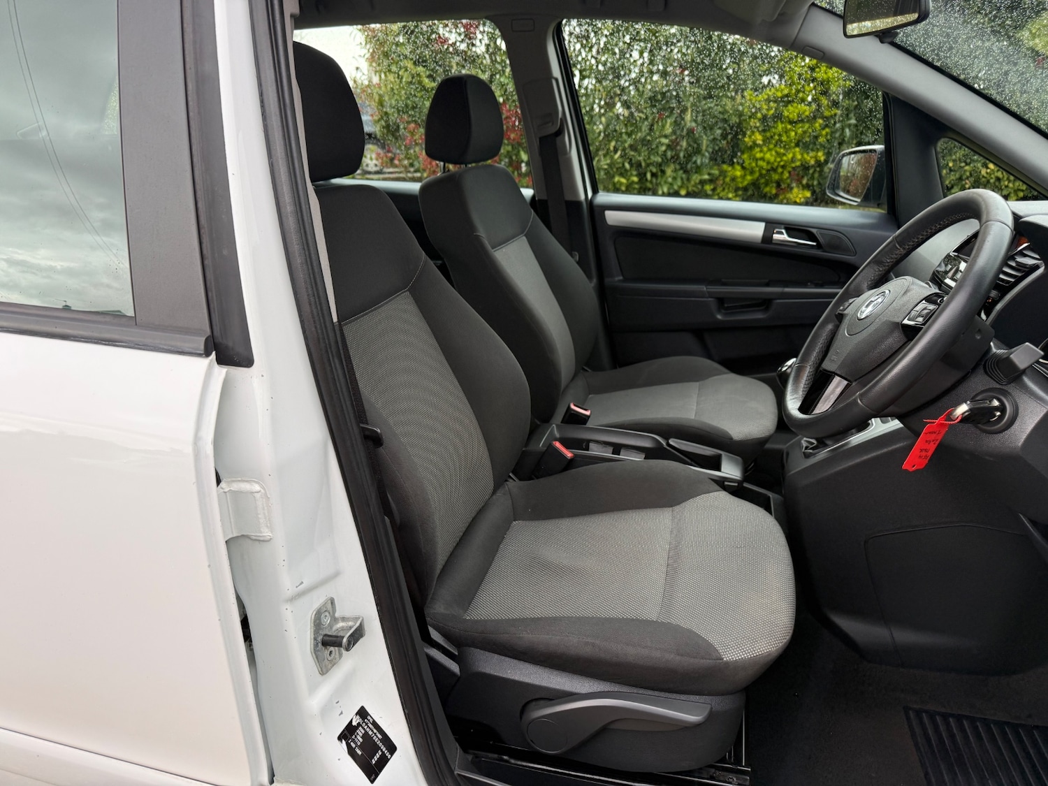 Used Vauxhall Zafira 2014 for sale - 78075068: Photo 7