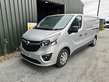 Used Vauxhall Vivaro 2018 for sale - 75461030: Photo
