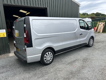 Used Vauxhall Vivaro 2018 for sale - 75461030: Photo