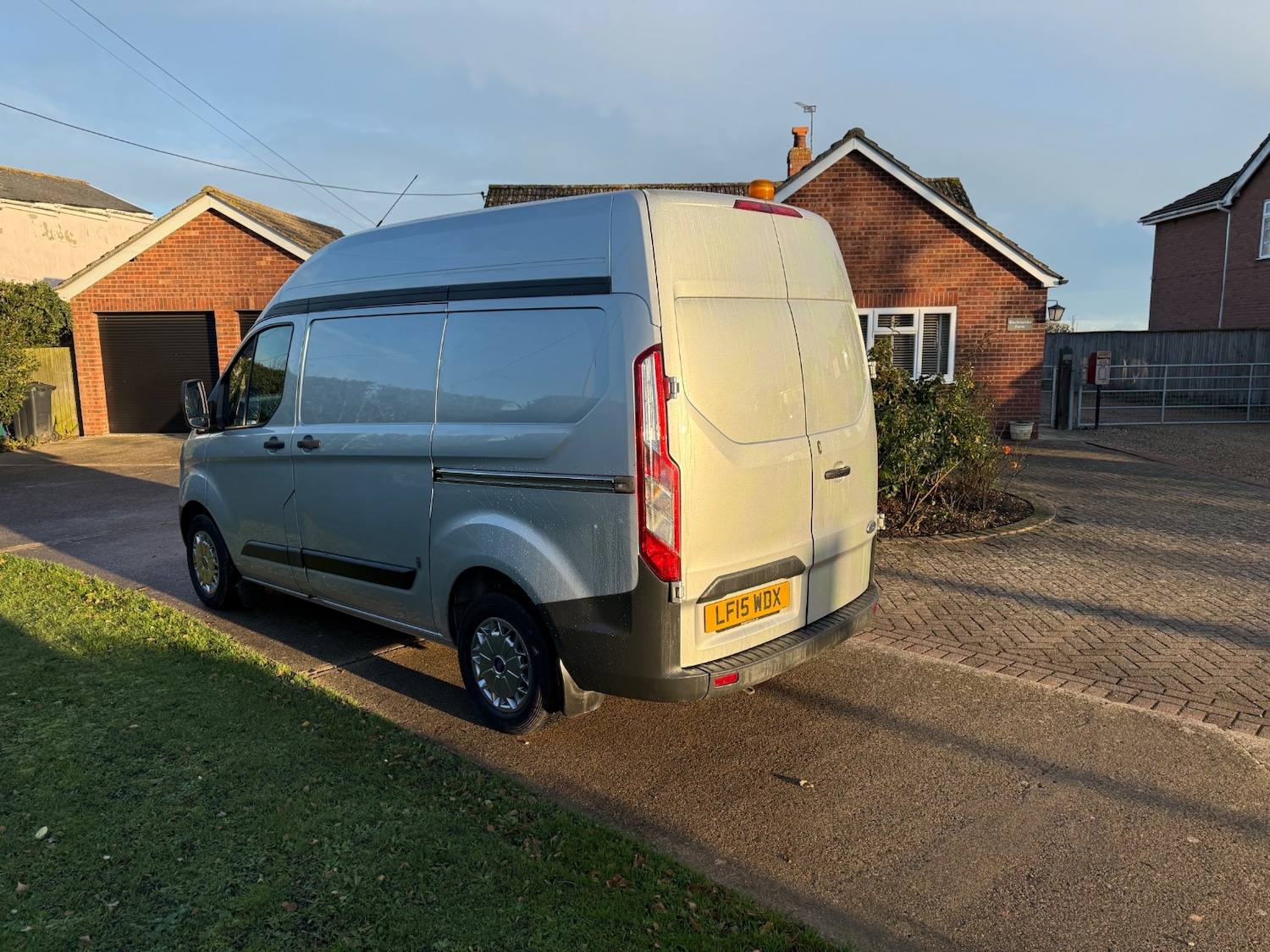 Used Ford Transit Custom 2015 for sale - 76797477: Photo 4