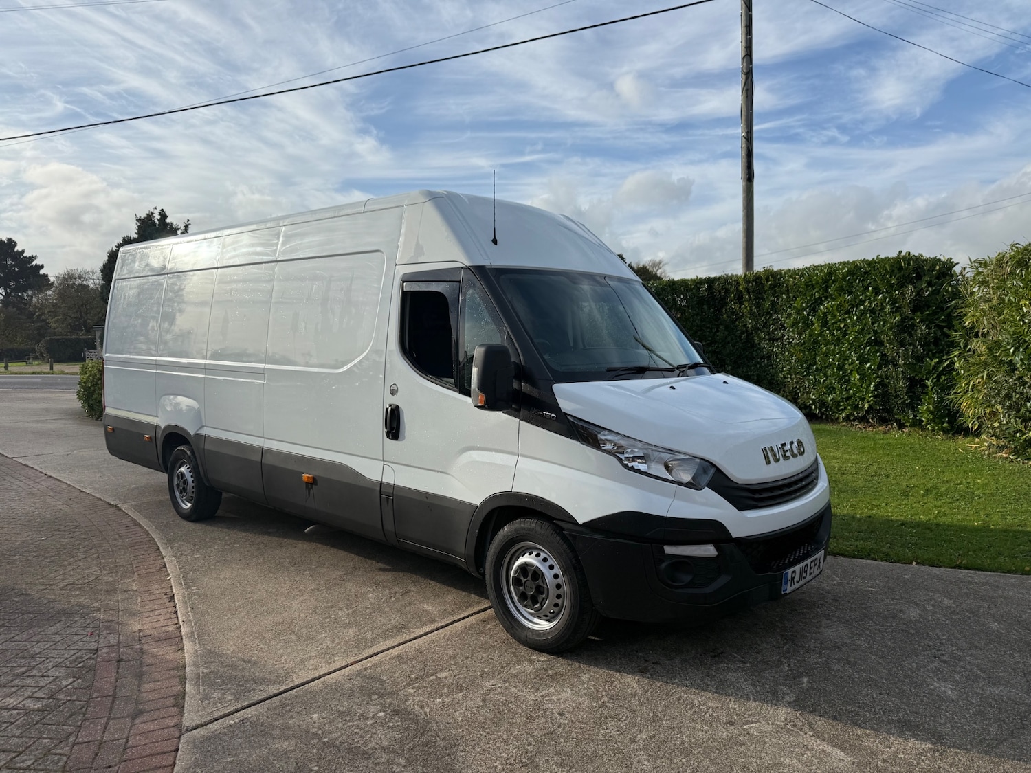 Used Iveco Daily 2019 for sale - 76568219: Photo 1