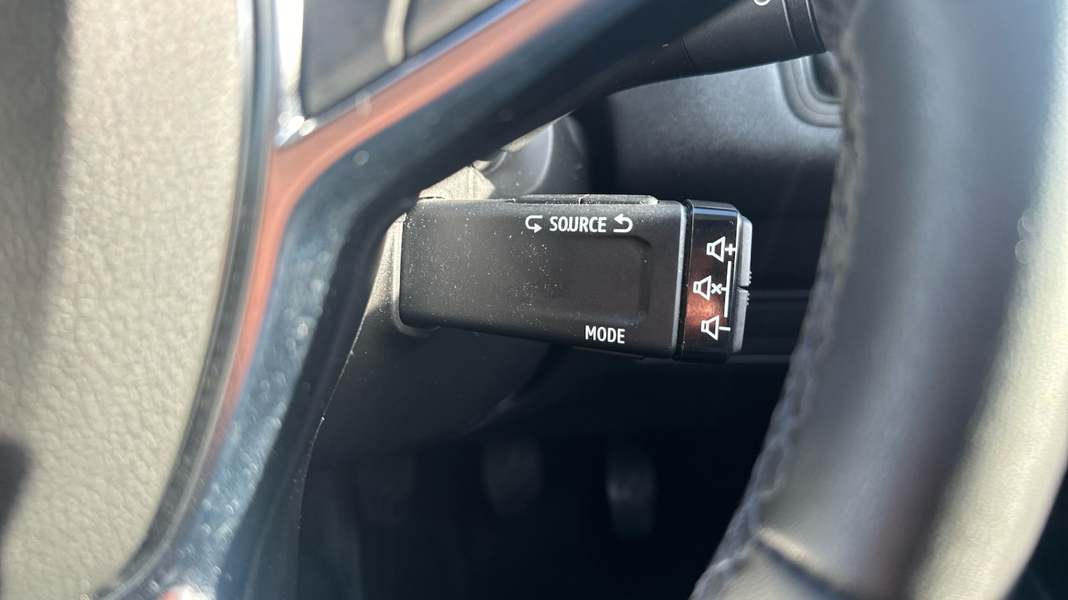 Used Renault Captur 2022 for sale - 76490325: Photo 33