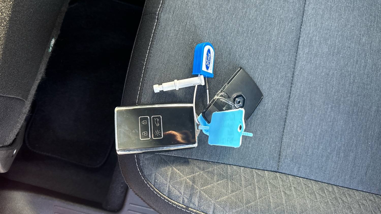 Used Renault Captur 2022 for sale - 76490325: Photo 8