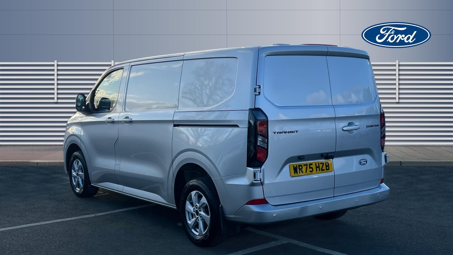 Used Ford Transit Custom 2025 for sale - 77846333: Photo 2