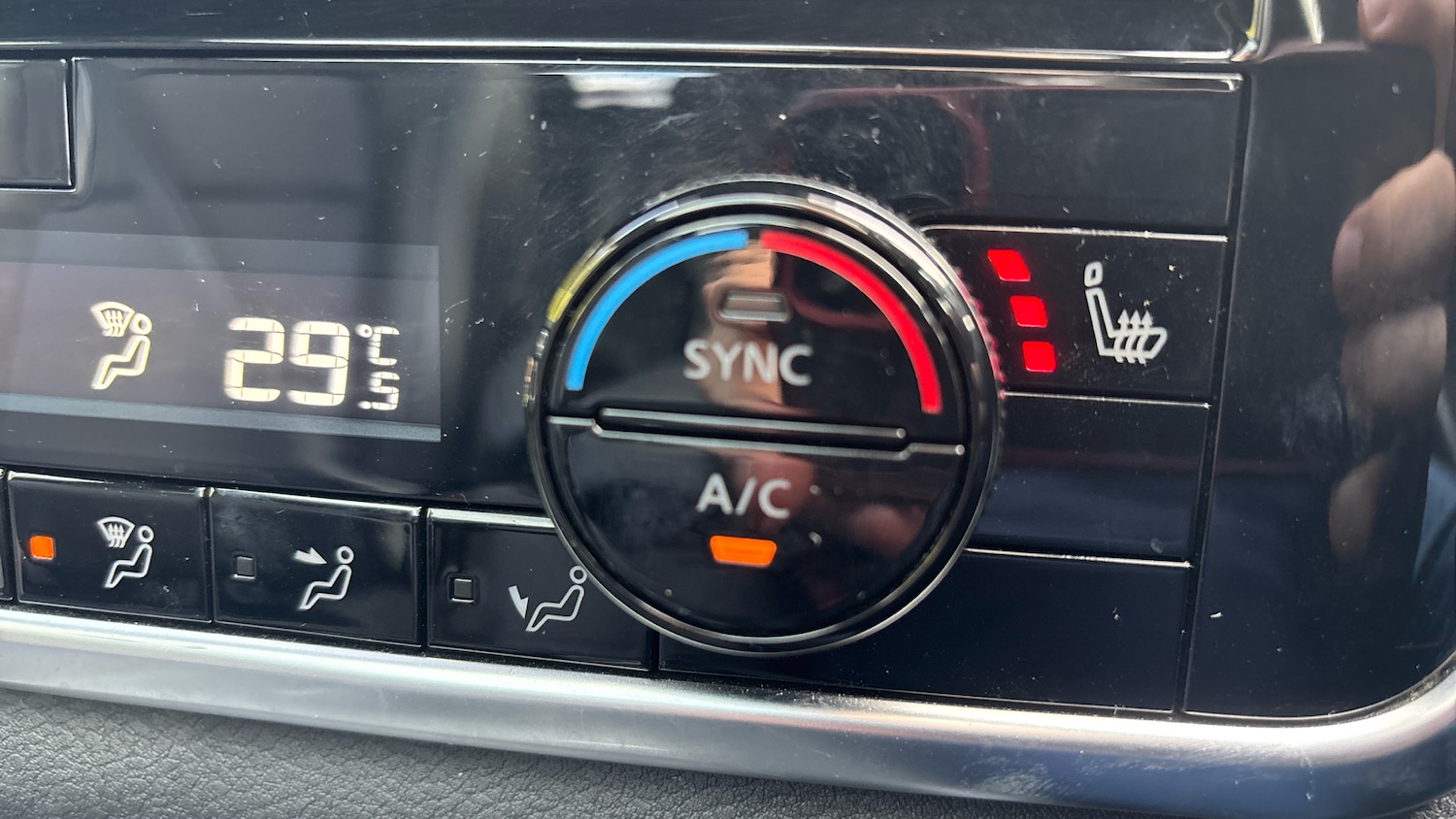 Used Nissan Qashqai 2022 for sale - 77438103: Photo 31